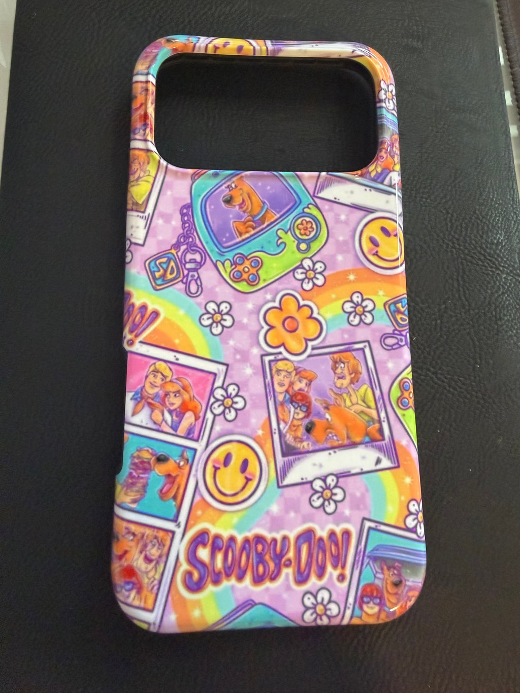 Tough MagSafe phone case 🌈 Retro Mystery Gang