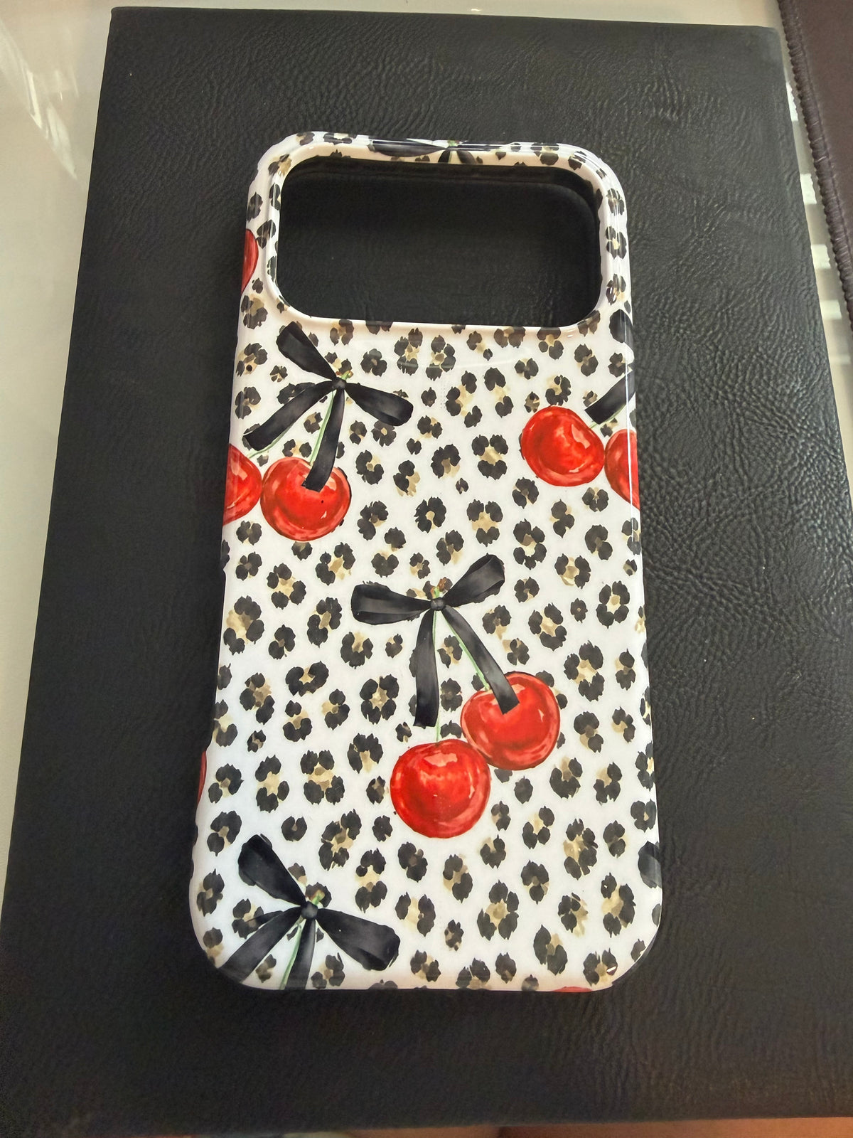 Tough MagSafe phone case🍒 Cherry Leopard & Bow