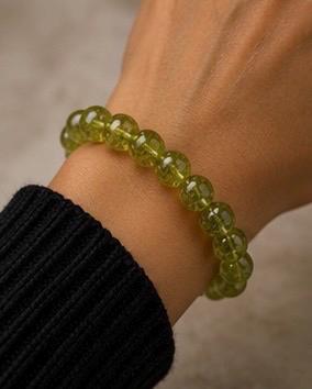 Verdant Light 8mm Peridot Crystal Bracelet