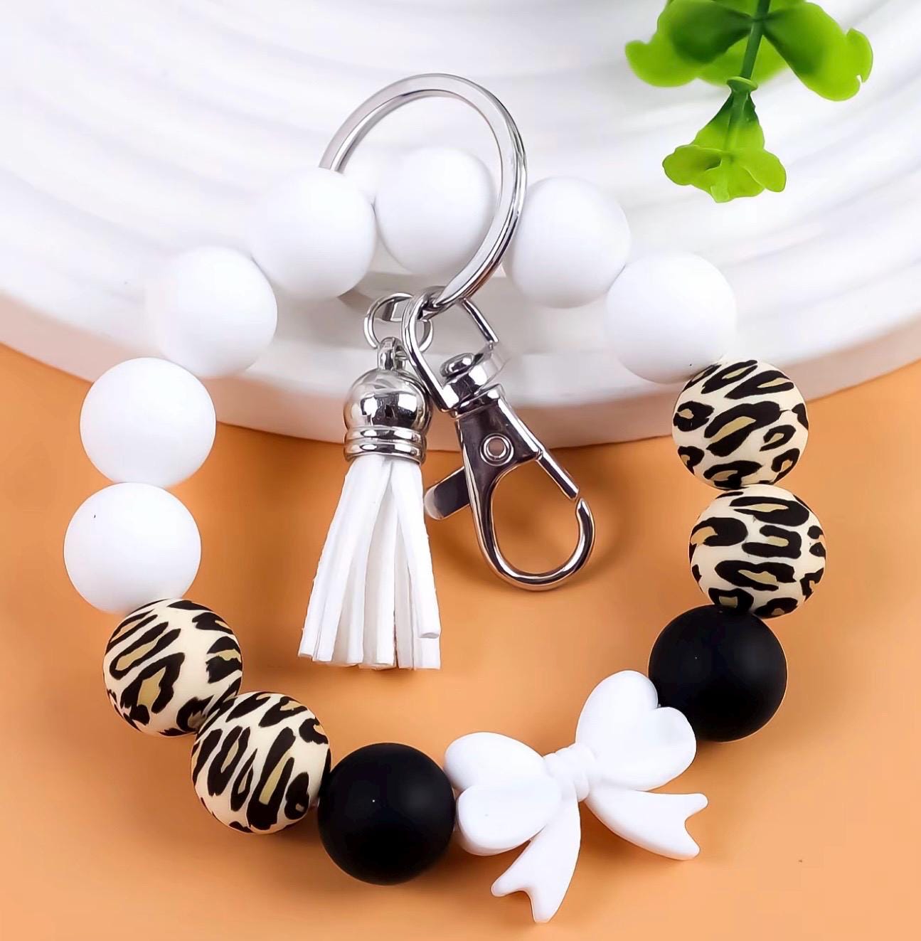 Silicone Bead Wristlet Keychain – Handmade Leopard Print Bracelet, Tassel Key Ring Holder